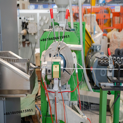 macchina dell'estrusione di cavo del cavo di 80mm PFA con lo scaffale automatico di stoccaggio di cavo